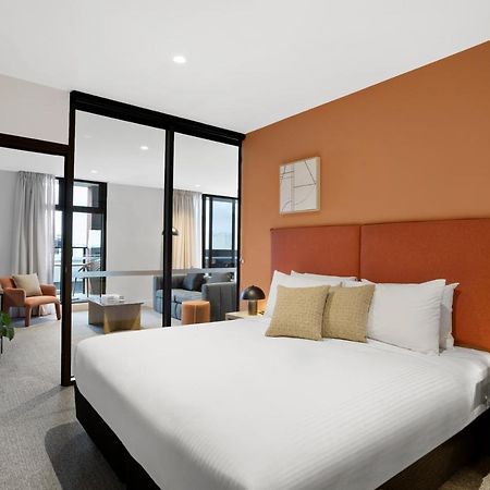 Отель Quest Collingwood Мельбурн Экстерьер фото